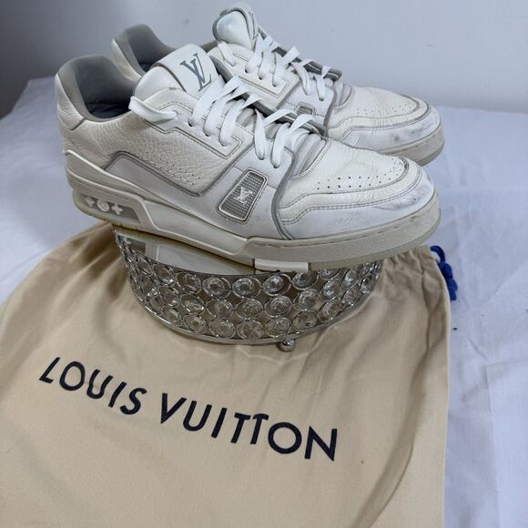 Louis Vuitton LV Trainers White Sneakers – Size 9 US Authentic-Used - Picture 2 of 14